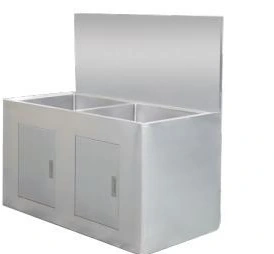 Double-bowl sink with an extended rear splashback