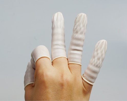 White Latex Finger Cots — White latex finger cot fit