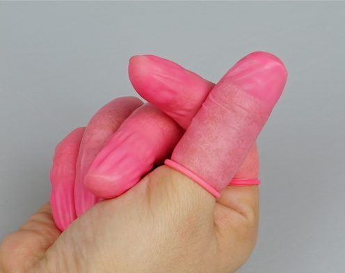 Pink Latex Finger Cots — Pink latex fingertip contact