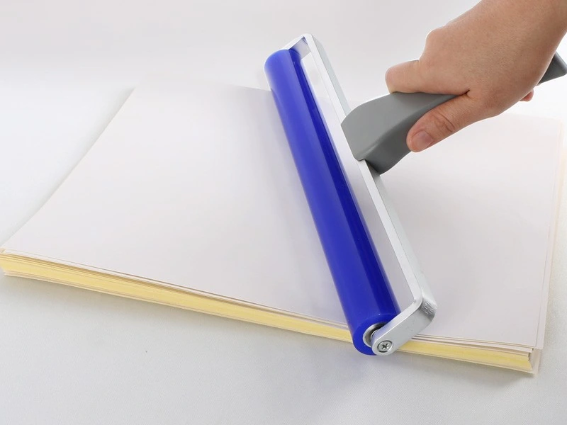 Silicone Dust Roller with Aluminum Handle — product detail and alternate view