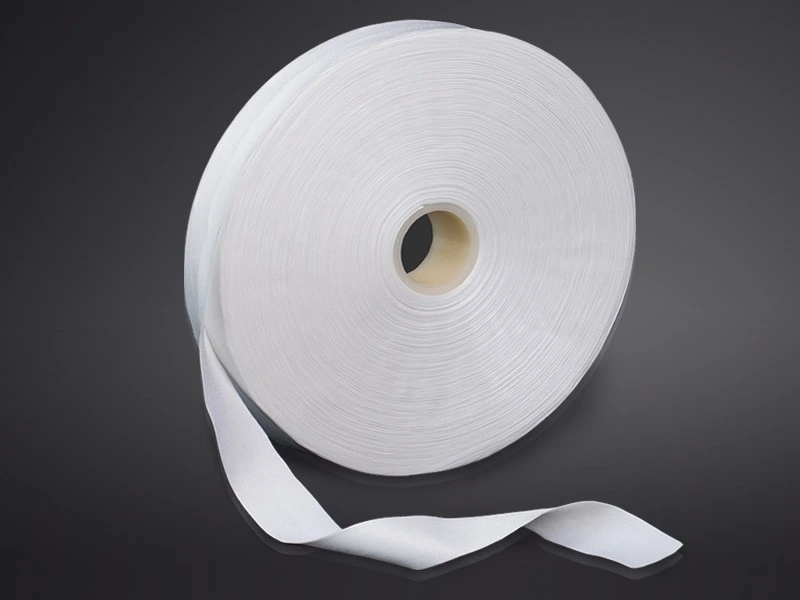Narrow roll with an unfolded strip