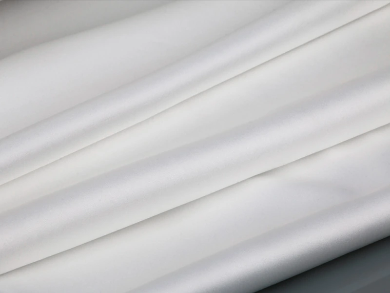 Cloth surface and folded layers