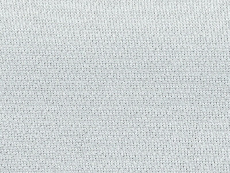 Polyester Cleanroom Wipes 1009B Mesh 115 g/m² — fabric and application detail 2