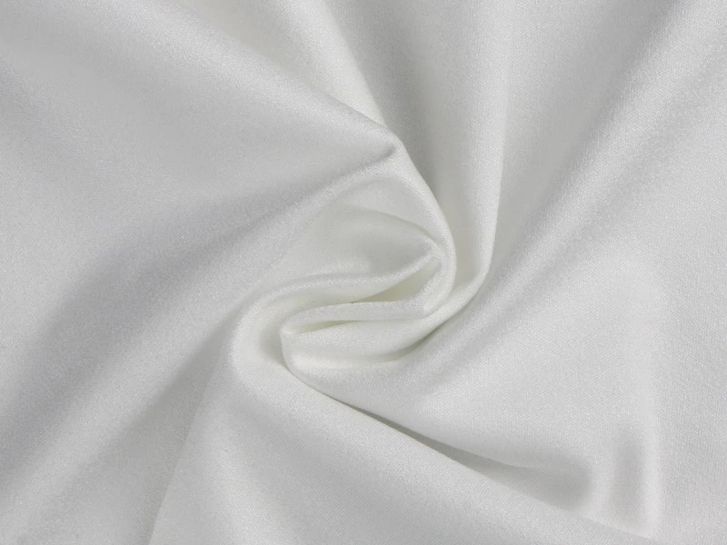 MK24H Cleanroom Wipes — fabric and application detail 3