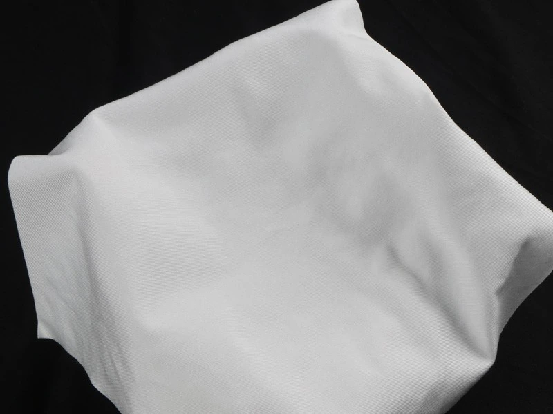 PW23H Cleanroom Wipes — fabric and application detail 2