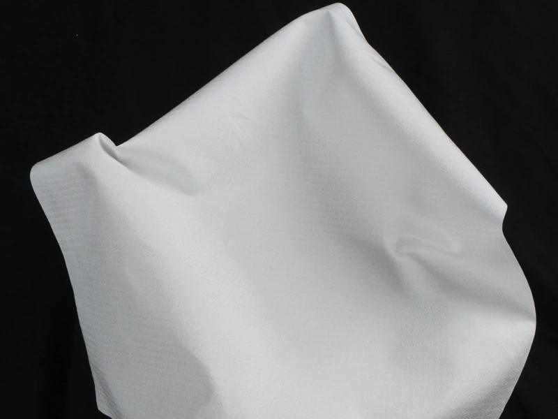 MC Cleanroom Wipes — fabric and application detail 2