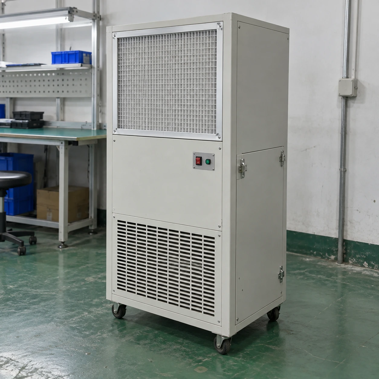 Ordinary mobile industrial air-filtration cabinet with lower intake and upper discharge grille